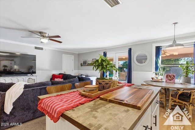 3203 E ELLIS Street, Mesa, AZ 85213