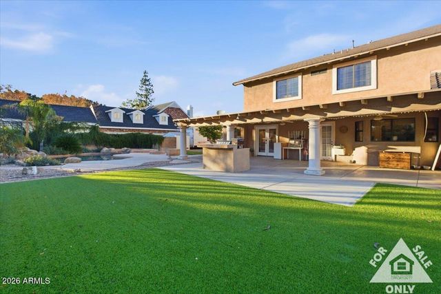 3203 E ELLIS Street, Mesa, AZ 85213