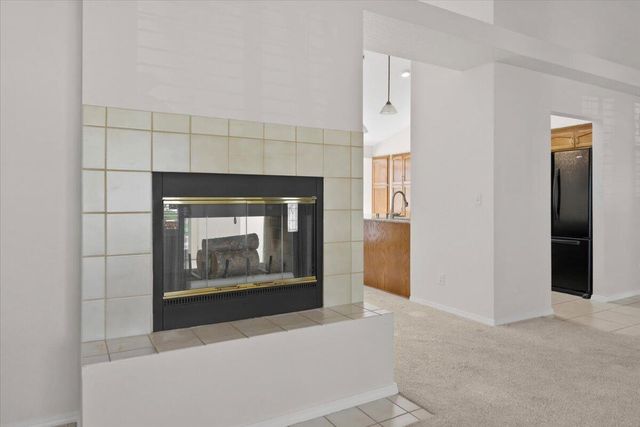 2752 Summerbreeze Place, Redding, CA 96001