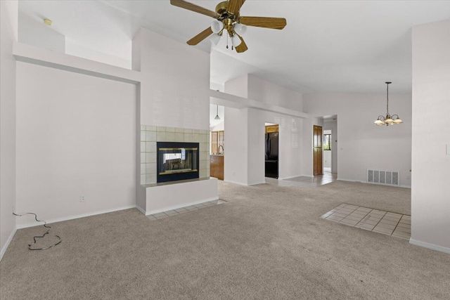 2752 Summerbreeze Place, Redding, CA 96001