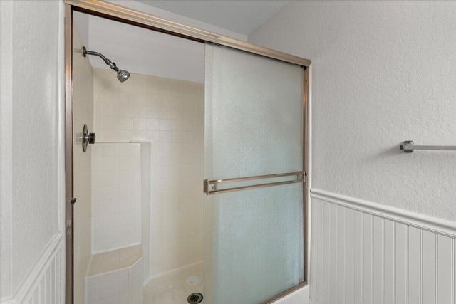 2752 Summerbreeze Place, Redding, CA 96001