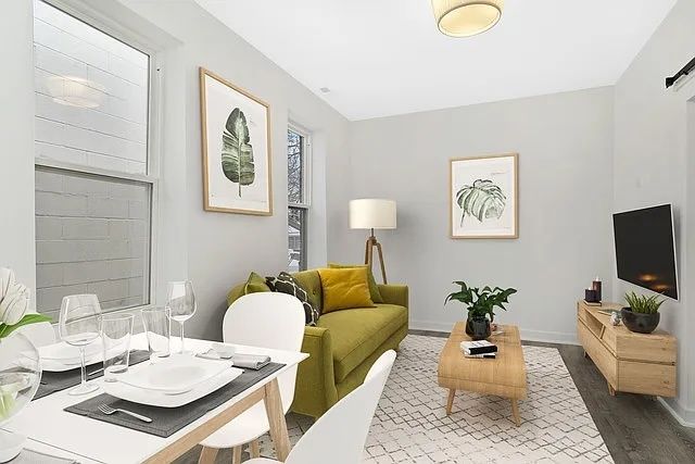 1731 W Potomac Avenue 1R, Chicago, IL 60622