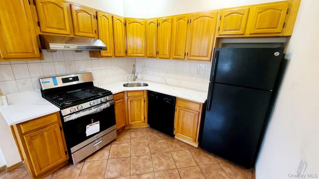 85-78 66th Avenue, Rego Park, NY 11374