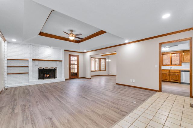 3921 S Cutler Court, Springfield, MO 65807