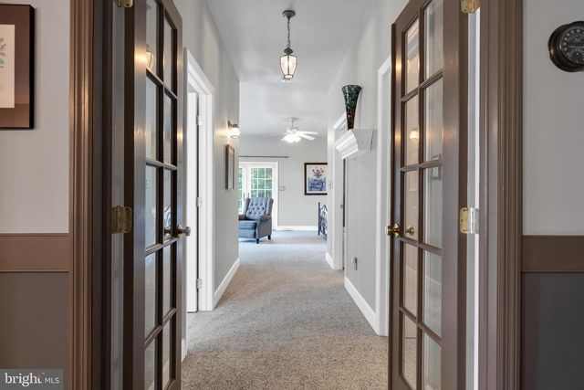 715 MOHNS HILL RD, Sinking Spring, PA 19608