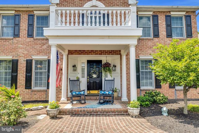 715 MOHNS HILL RD, Sinking Spring, PA 19608