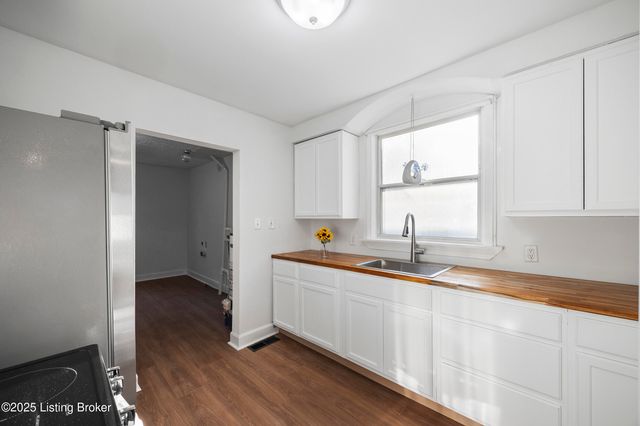 1123 W Whitney Ave, Louisville, KY 40215