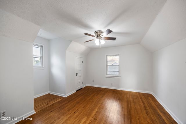 1123 W Whitney Ave, Louisville, KY 40215