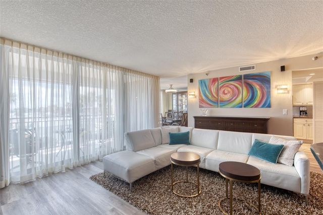 1239 OCEAN SHORE BOULEVARD 2E5, Ormond Beach, FL 32176