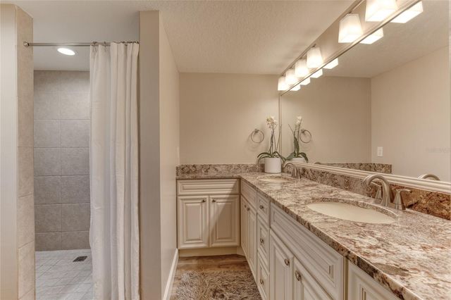 1239 OCEAN SHORE BOULEVARD 2E5, Ormond Beach, FL 32176