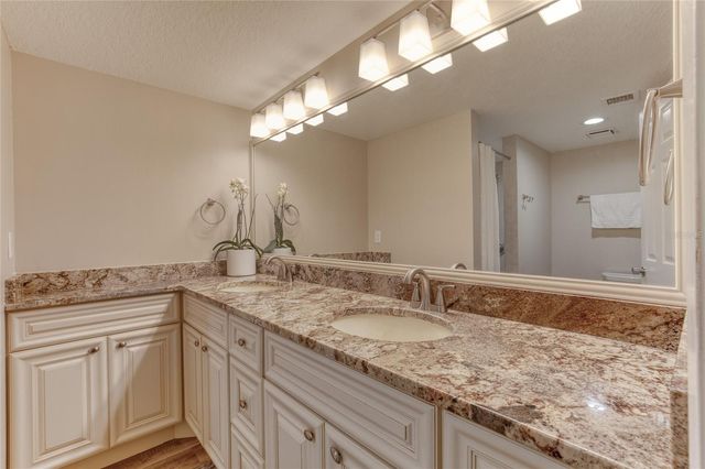 1239 OCEAN SHORE BOULEVARD 2E5, Ormond Beach, FL 32176