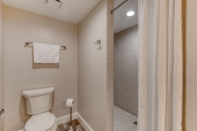 1239 OCEAN SHORE BOULEVARD 2E5, Ormond Beach, FL 32176