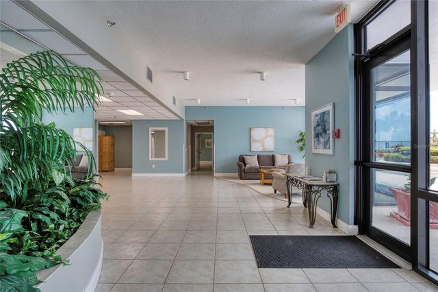 1239 OCEAN SHORE BOULEVARD 2E5, Ormond Beach, FL 32176
