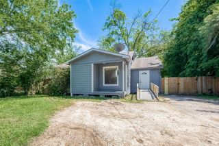 4810 Carmen Street, Houston, TX 77033