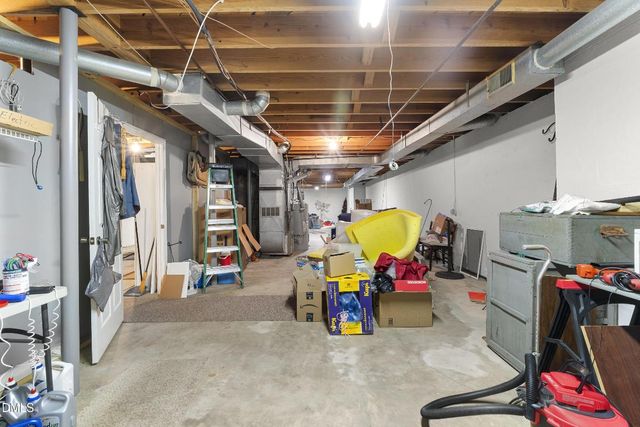 224 Lake Drive E, Thomasville, NC 27360