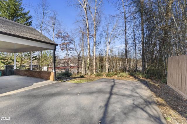 224 Lake Drive E, Thomasville, NC 27360