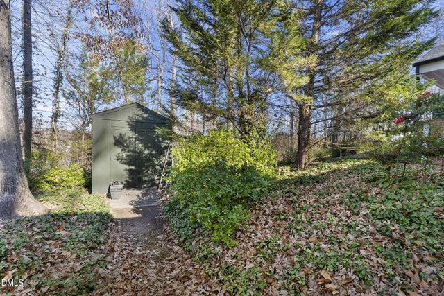 224 Lake Drive E, Thomasville, NC 27360