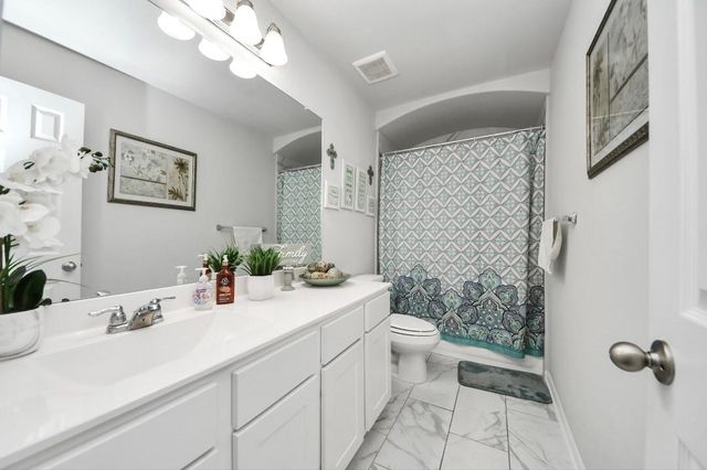 15527 Abbotshall Bend Drive, Humble, TX 77346