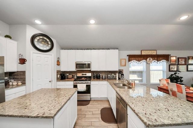 15527 Abbotshall Bend Drive, Humble, TX 77346