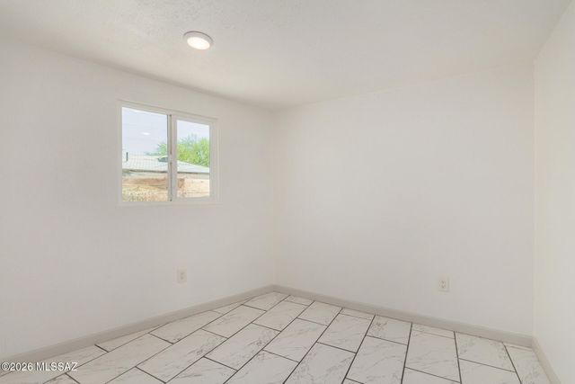 2429 E Cameron Vista, Tucson, AZ 85713