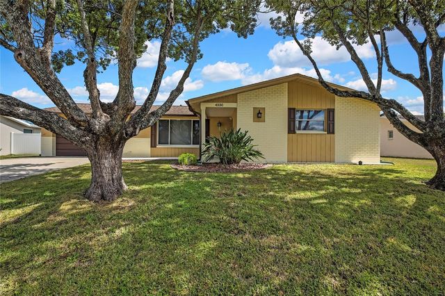 4330 TALL OAK LANE, New Port Richey, FL 34653