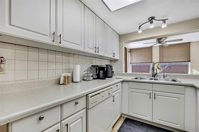 4330 TALL OAK LANE, New Port Richey, FL 34653