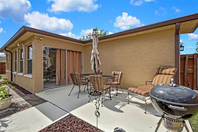 4330 TALL OAK LANE, New Port Richey, FL 34653