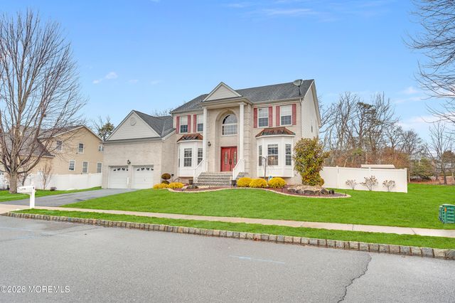 6 Reuben Court, Howell, NJ 07731