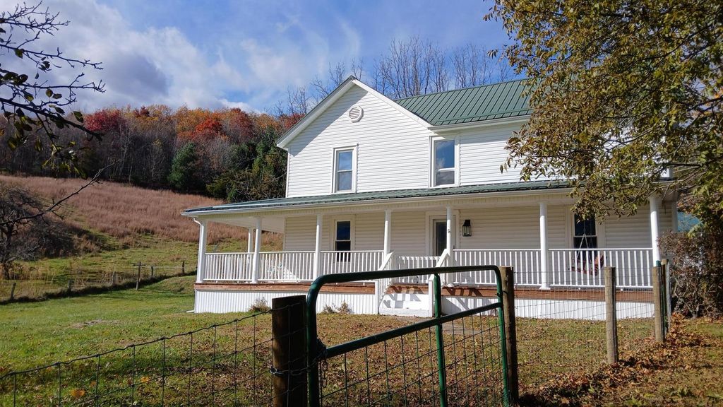 5110 Rich Patch RD, Covington, VA 24426