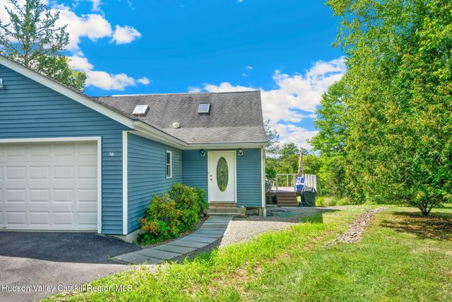 56 Manhattoes Drive, Athens, NY 12015