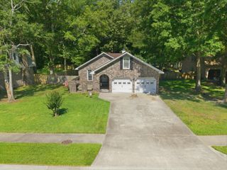 149 Southwold Circle, Goose Creek, SC 29445