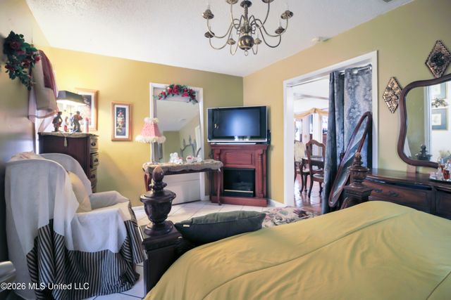 1817 19th Avenue, Gulfport, MS 39501