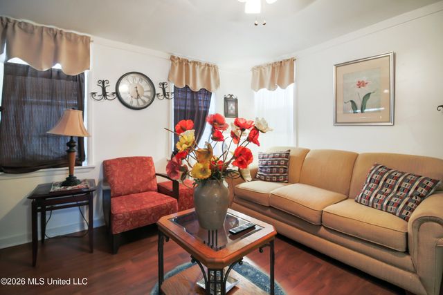 1817 19th Avenue, Gulfport, MS 39501