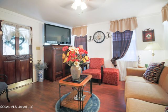 1817 19th Avenue, Gulfport, MS 39501