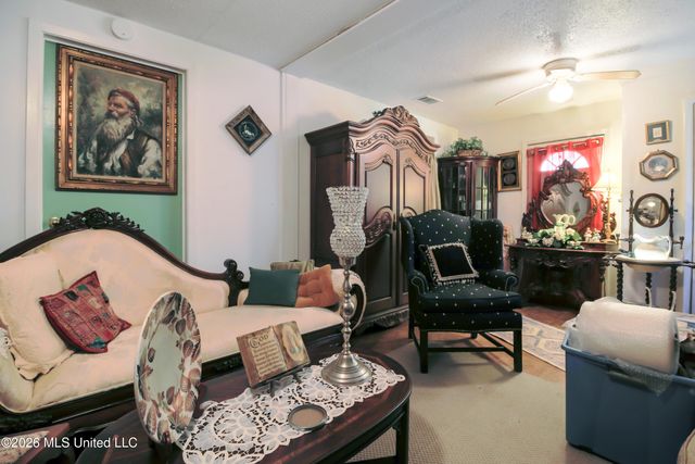 1817 19th Avenue, Gulfport, MS 39501