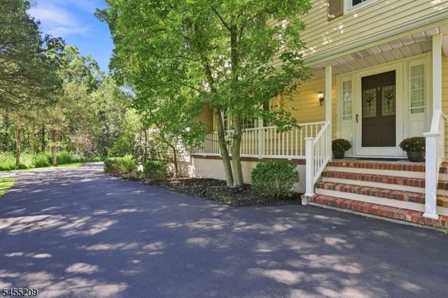 20 Preston Ter, Bedminster Twp., NJ 07921