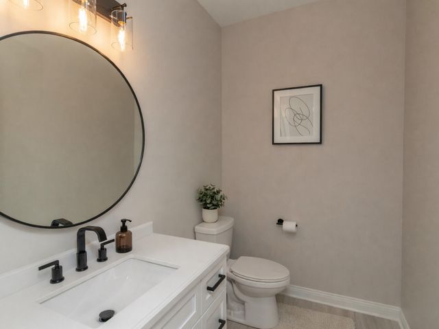 1110 S 3rd Avenue, Maywood, IL 60153