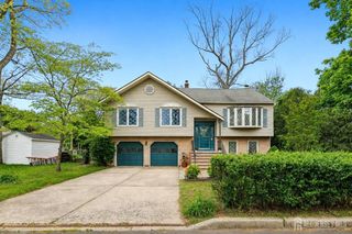 61 Sunset Avenue, Old Bridge, NJ 08857