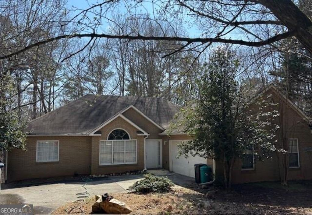 305 Michael Circle, Canton, GA 30114