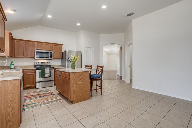 6220 Granite Creek Drive, Fort Worth, TX 76179