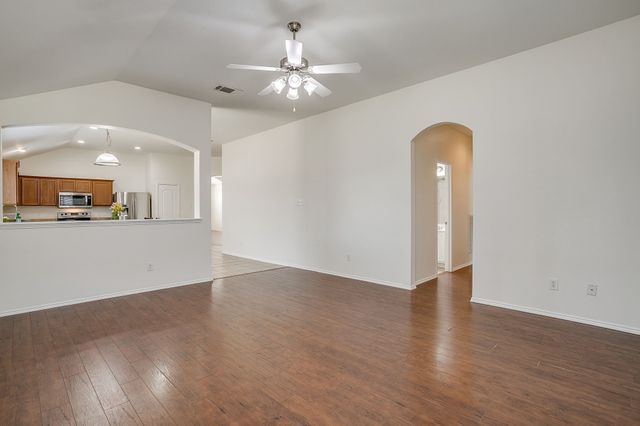 6220 Granite Creek Drive, Fort Worth, TX 76179