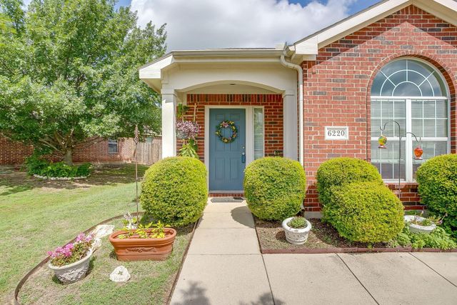 6220 Granite Creek Drive, Fort Worth, TX 76179