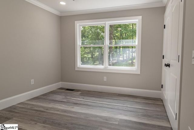 201 Shore Drive, Anderson, SC 29625