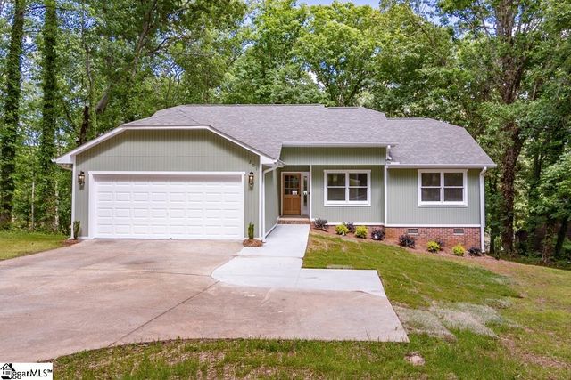 201 Shore Drive, Anderson, SC 29625