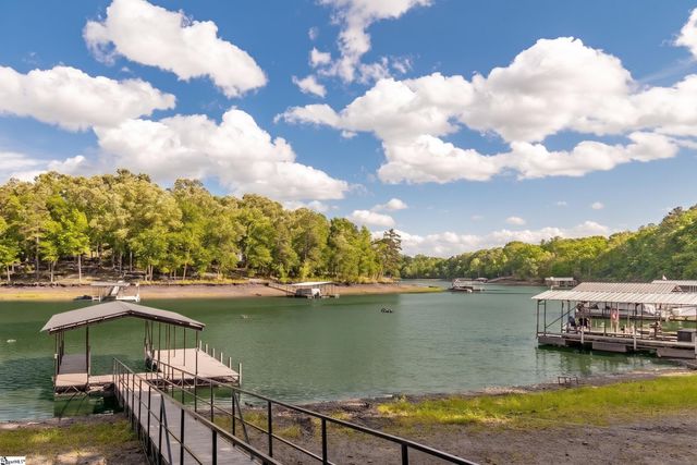 201 Shore Drive, Anderson, SC 29625