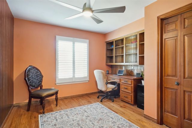 2833 S Country Club Road, Garland, TX 75043