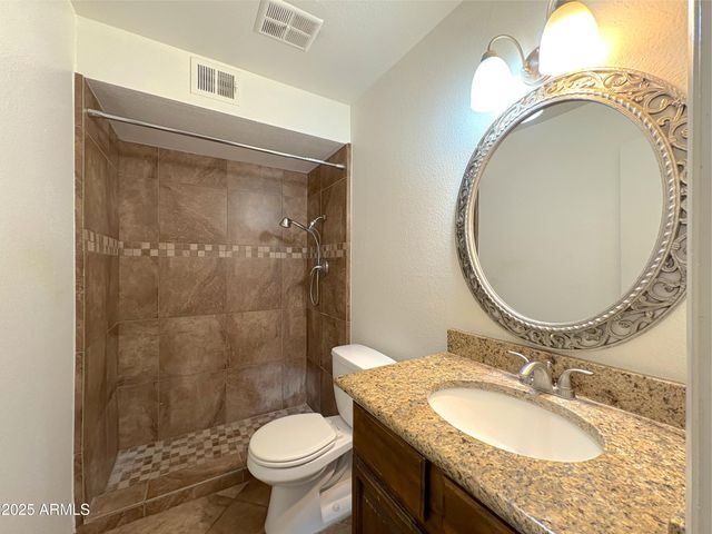 6103 S College Avenue, Tempe, AZ 85283