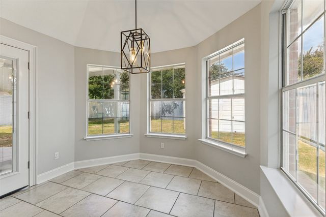 7659 Crosstimbers Lane, North Richland Hills, TX 76182