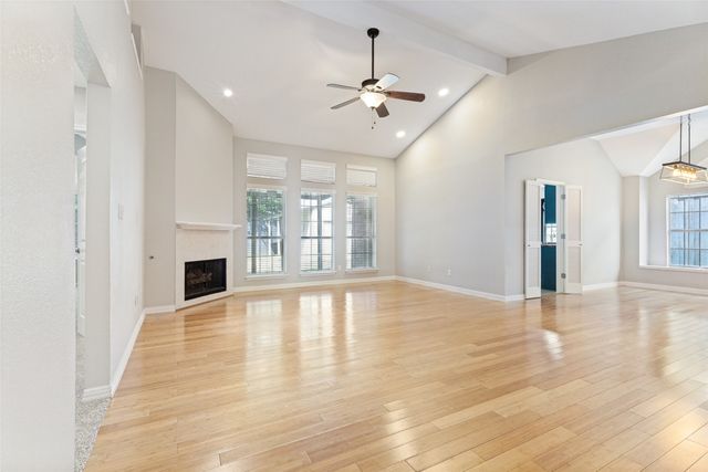 7659 Crosstimbers Lane, North Richland Hills, TX 76182