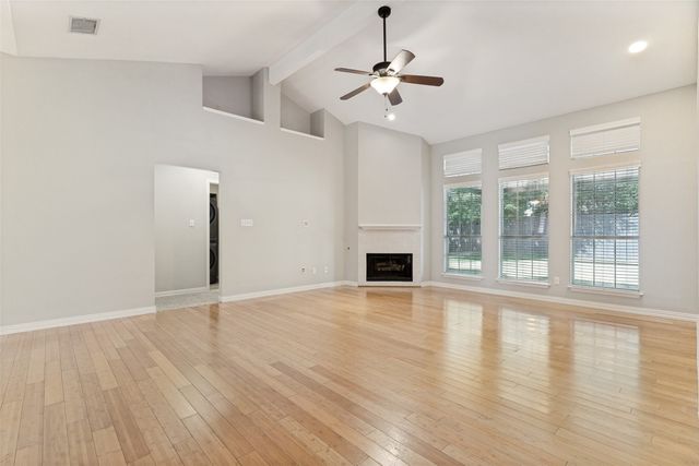 7659 Crosstimbers Lane, North Richland Hills, TX 76182